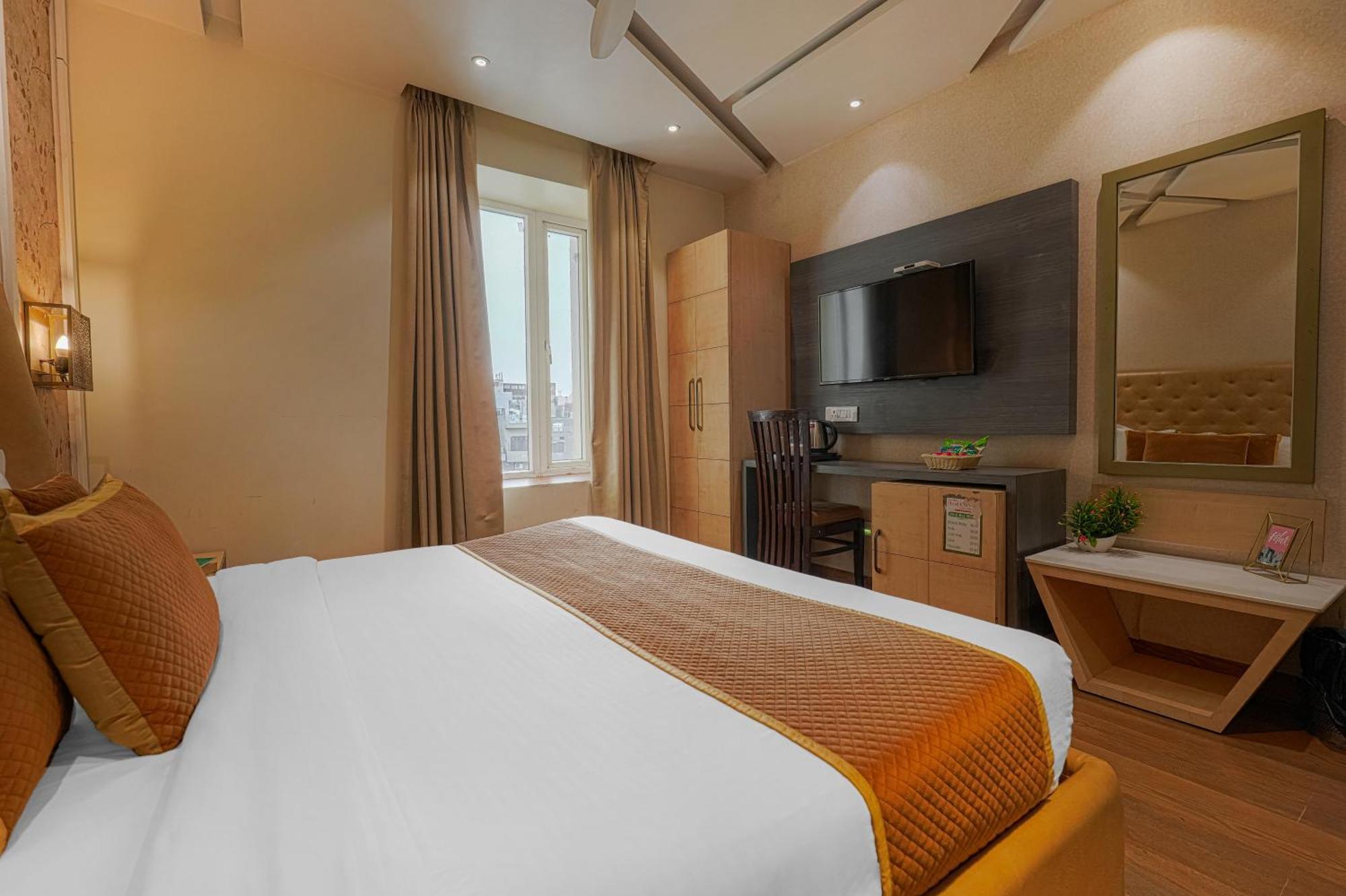 Csjs Inn Hotel アムリトサル エクステリア 写真