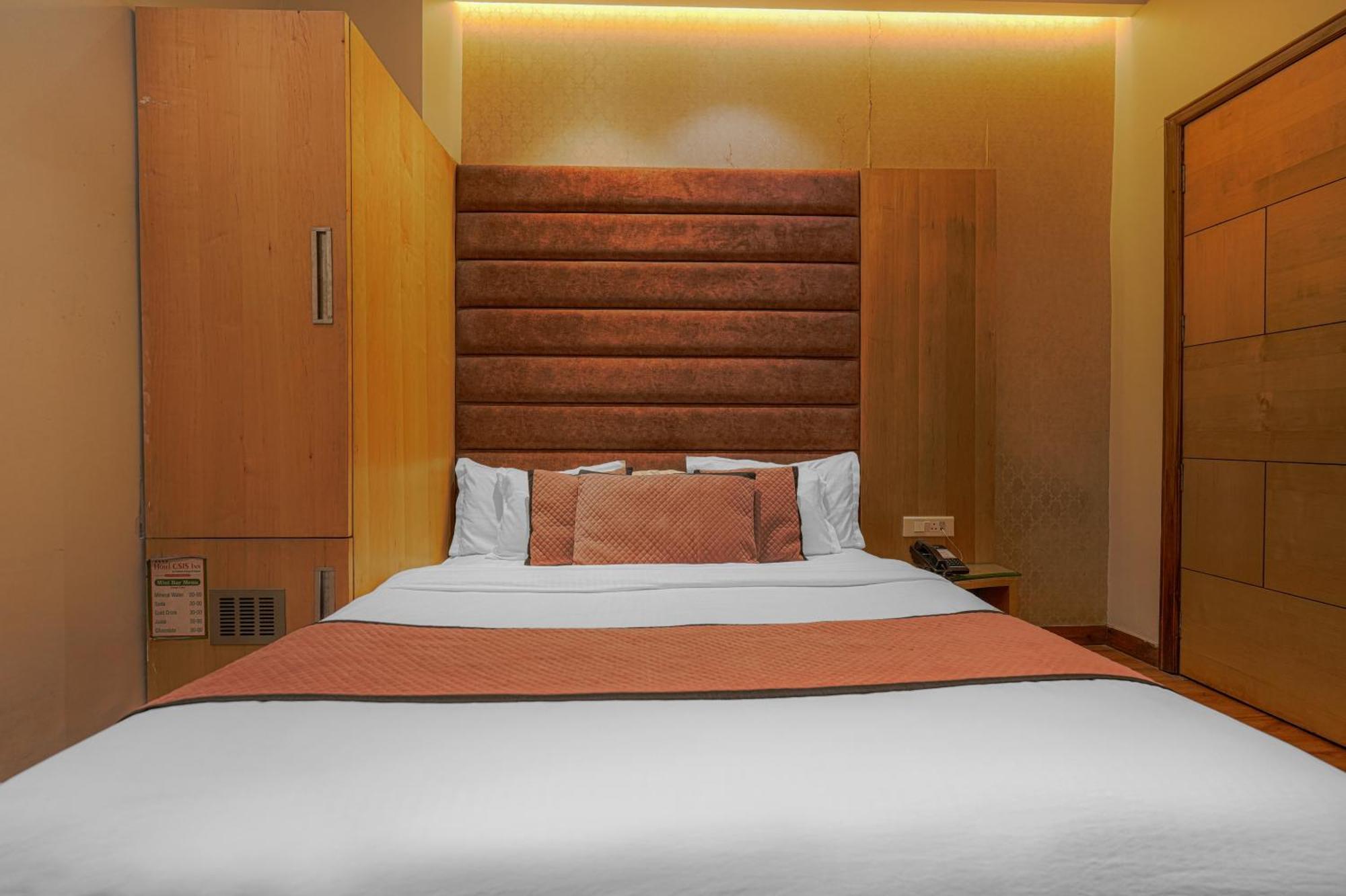 Csjs Inn Hotel アムリトサル エクステリア 写真